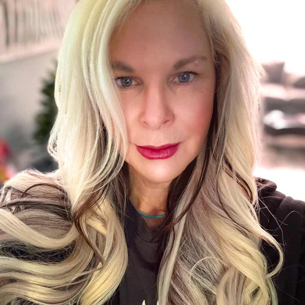 Meet your Posher, Kimberlee